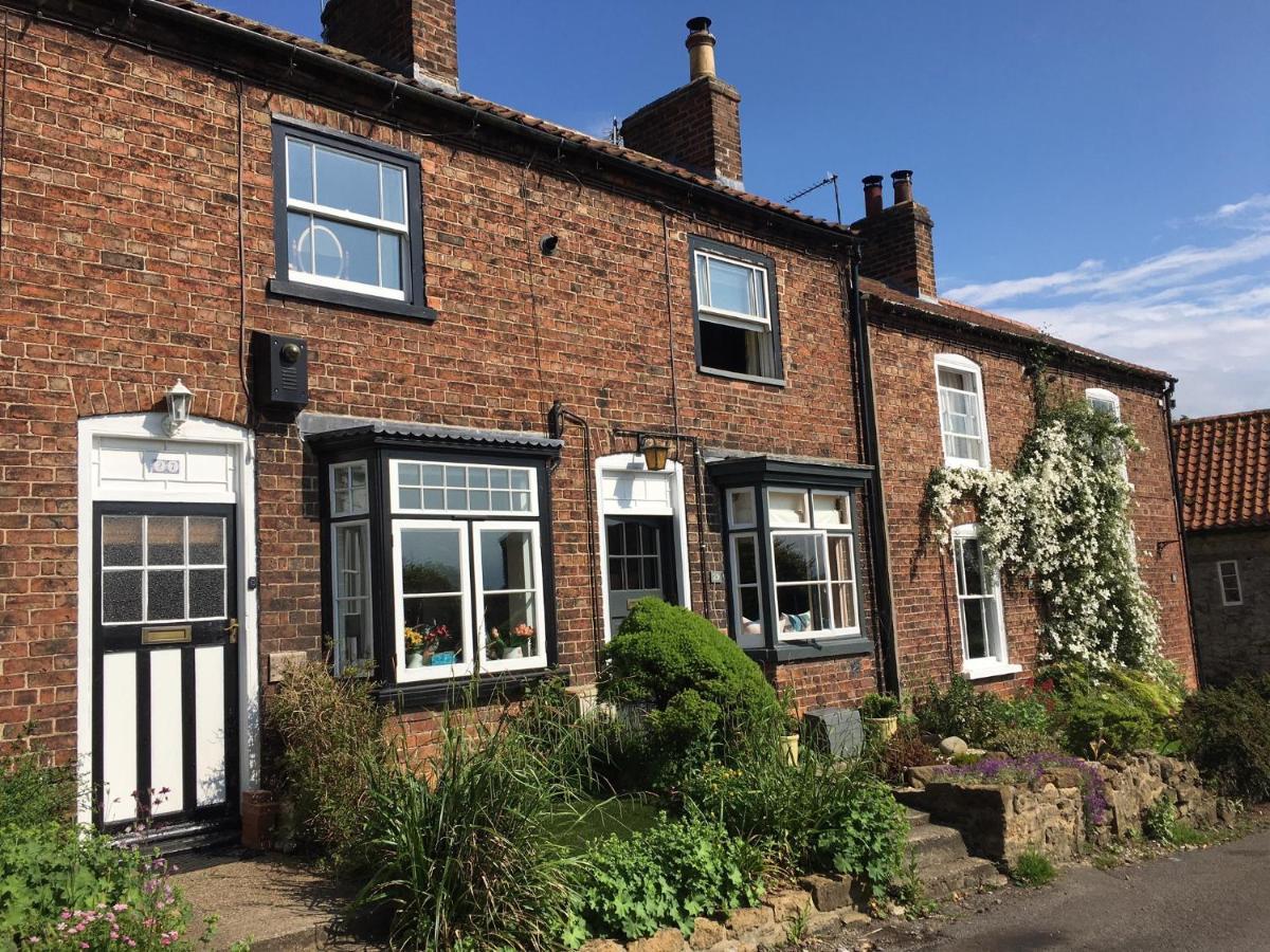 Cosy Lincs Wolds Cottage In Picturesque Tealby Exterior foto